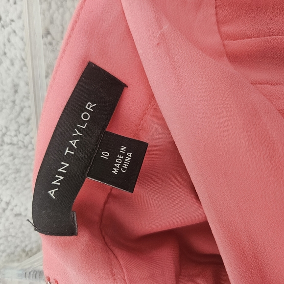 Ann Taylor pleated below-the-knee skirt size 10 Peach Blush color - Picture 2 of 4